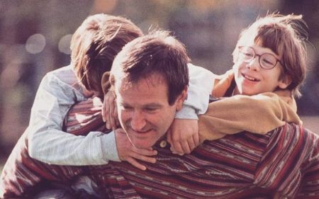 Robin Williams had three children.